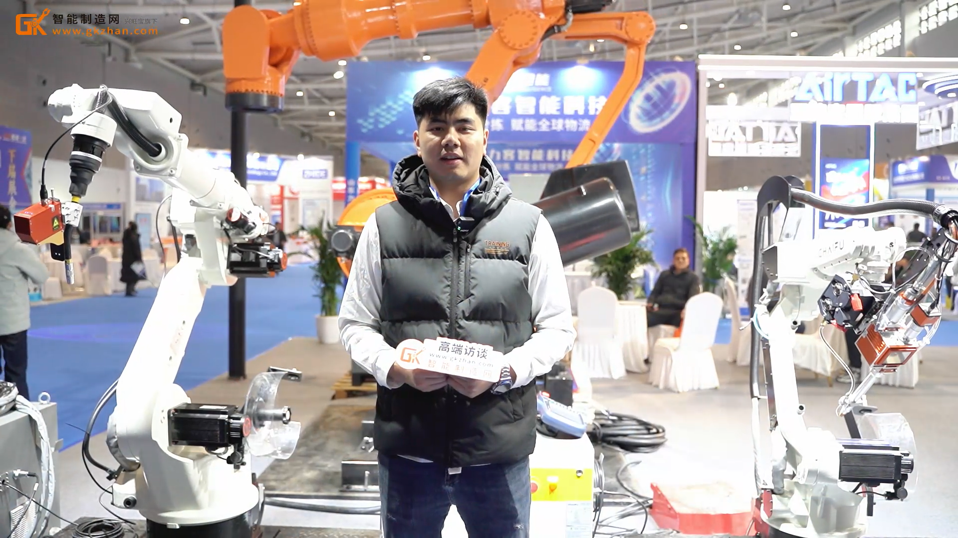 上海柴孚機(jī)器人攜多款重載機(jī)器人亮相濟(jì)南先進(jìn)制造技術(shù)展