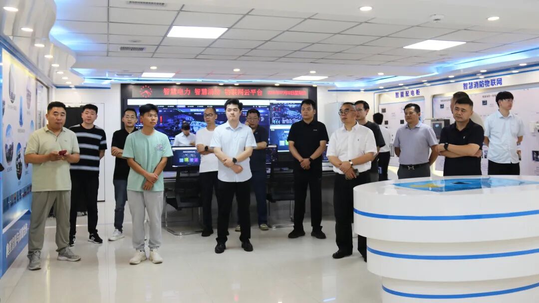 配电柜制造企业智能化转型升级研讨会在力安成功举办