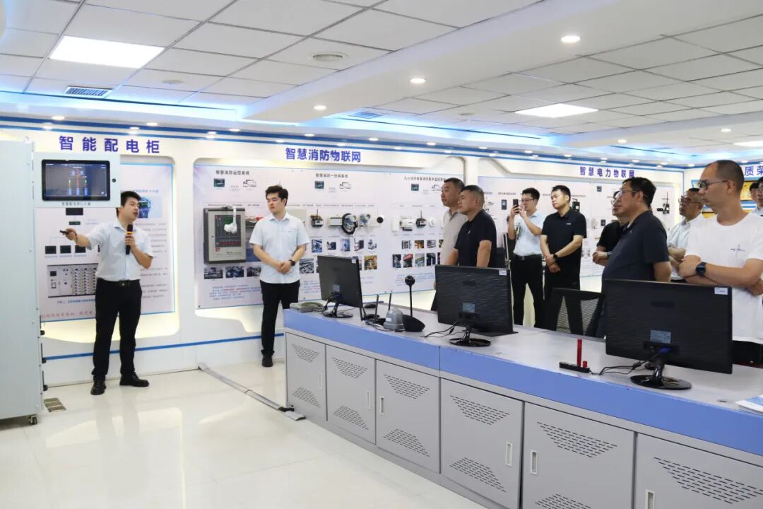 配电柜制造企业智能化转型升级研讨会在力安成功举办